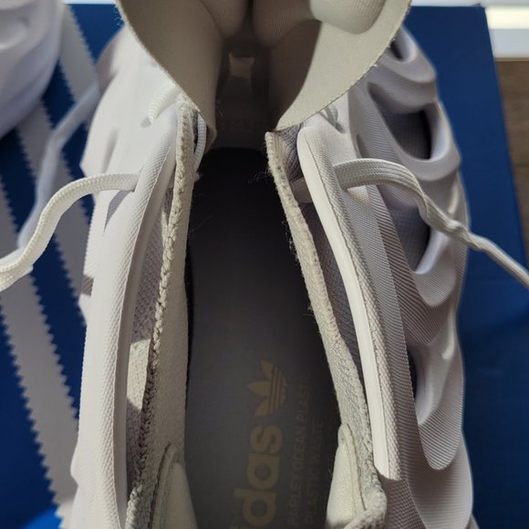 Men's Adidas AdiFOM Q Sneakers Adiplus Off White & Aluminum Size 9.5  - Open Box - Picture 12 of 16
